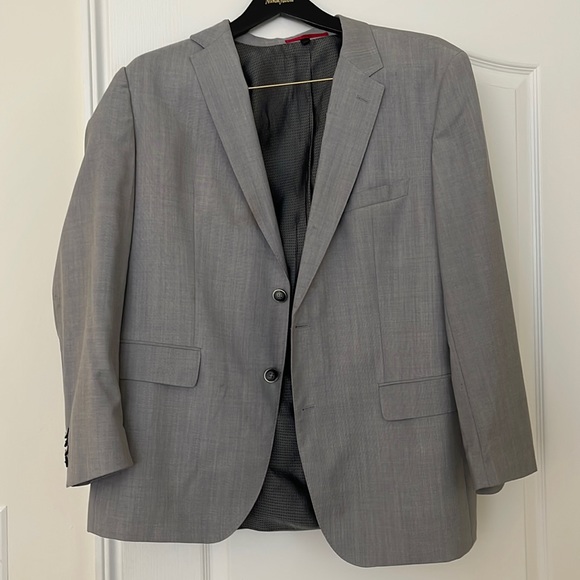 Mens gray Hugo boss two piece suit